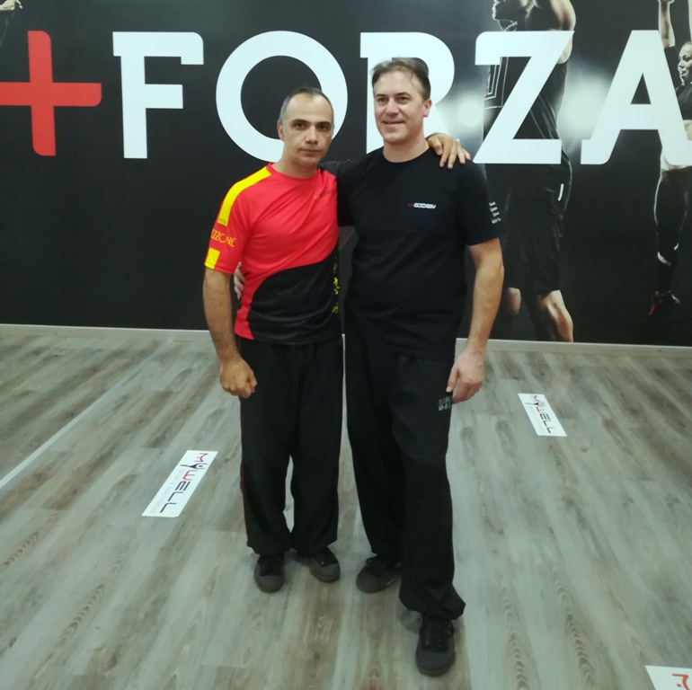 Kung Fu Academy di Sifu Mezzone scuola di wing chun e taijiquan, di wing tsun, difesa personale e arti marziali cinesi a Caserta e in Italia www.kungfuitalia.it (1)